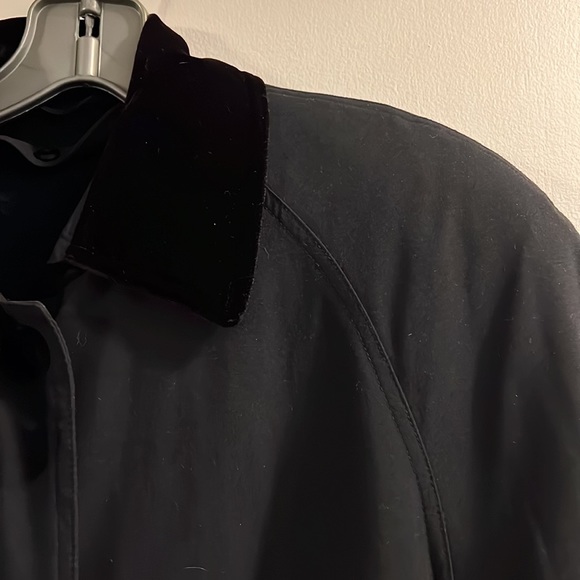 American Bazaar black raincoat with button in lining - Picture 2 of 13